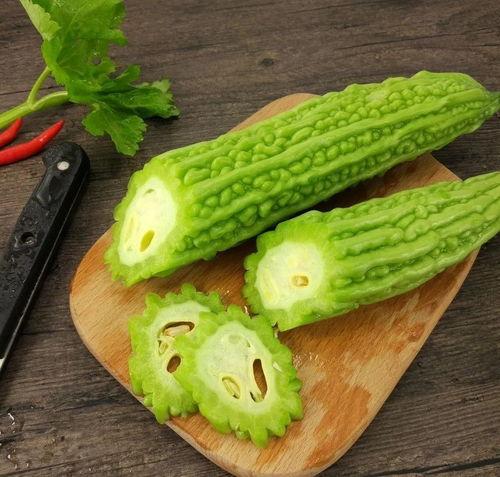 带你吃瓜鸡介绍,揭秘娱乐圈那些不为人知的幕后故事